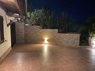 Villetta familiare a Potenza Picena - 1