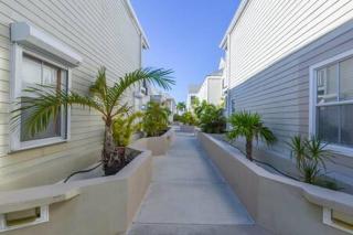 New Casa Caribe by Brightwild- Two-Story Condo Rooftop Pool - Key West - 3
