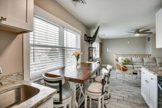 Bright Duplex Condo Walk to Brigantine Beach! - Brigantine - 4