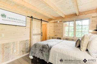 The Cottonwood in Treehouse Grove at Norton Creek - Gatlinburg - 3