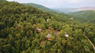 The Hickory in Treehouse Grove at Norton Creek - Gatlinburg - 2