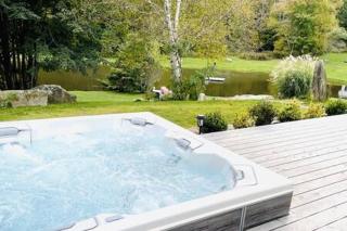 The Manor-Stunning Modern Farmhouse with Hot Tub - 7