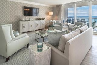 St Maarten 508 a Beautiful Luxury Beach Front 3 Bedroom 5th Floor Condo with Resort Amenities - Destin - 0