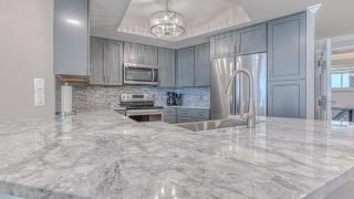 St Maarten 1207 a Completely Remodeled Beach Front Condo at Silver Shells 12th Floor Sleeps 8 - Destin - 4