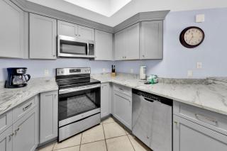 St Maarten 402 a Luxury Beachfront 3 Bedroom Condo Elevator Opens Into Unit - Destin - 6