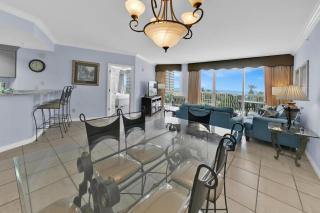St Maarten 402 a Luxury Beachfront 3 Bedroom Condo Elevator Opens Into Unit - Destin - 1