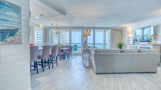 St Maarten 701 a Completely Remodeled Beach Front Condo - Destin - 8