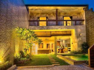 Villa Lora: Retreat for Tranquility and Bliss - Sanur - 8