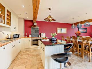 3 Bed in Conwy 74146 - Eglwys-Fâch - 7