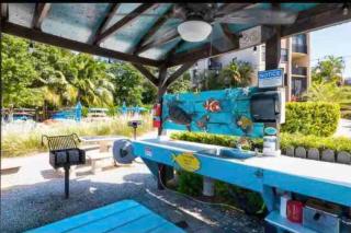 Moonbay Beauty in Key Largo - 1