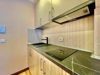 Royal Studio Apartment With a Perfect View - YamaLuxe - Bucharest - 2