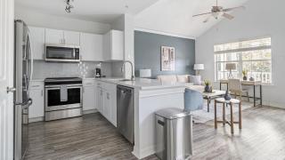 Landing Modern Apartment with Amazing Amenities (ID3821X91) - 3