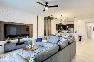 Beautiful 2BR with Waterpark & Private Game Room - Kissimmee - 0
