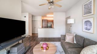 Landing Modern Apartment with Amazing Amenities (ID8014X44) - 8