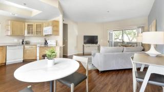 Landing Modern Apartment with Amazing Amenities (ID2893X70) - 6