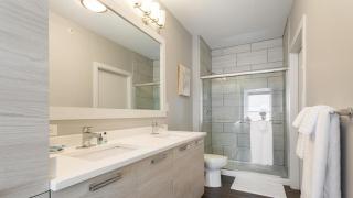 Landing Modern Apartment with Amazing Amenities (ID8359X76) - 2