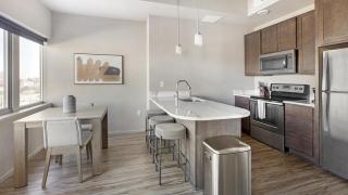 Landing Modern Apartment with Amazing Amenities (ID1220X094) - 5