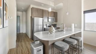Landing Modern Apartment with Amazing Amenities (ID9976X80) - 8