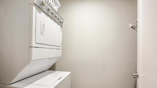 Landing Modern Apartment with Amazing Amenities (ID8368X66) - 2
