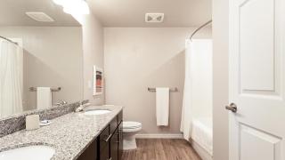 Landing Modern Apartment with Amazing Amenities (ID8616X10) - 1