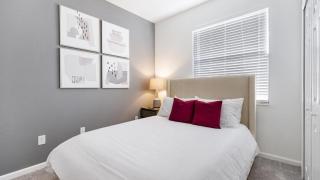 Landing Modern Apartment with Amazing Amenities (ID8738X05) - 4