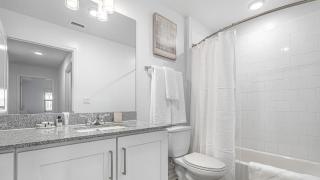 Landing Modern Apartment with Amazing Amenities (ID8711X57) - 3