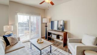 Landing Modern Apartment with Amazing Amenities (ID8610X84) - 7
