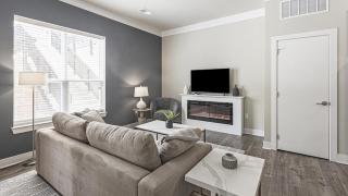 Landing Modern Apartment with Amazing Amenities (ID9659X91) - 0