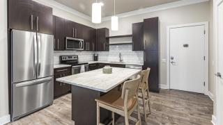 Landing Modern Apartment with Amazing Amenities (ID9659X91) - 6