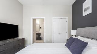 Landing Modern Apartment with Amazing Amenities (ID9659X91) - 1