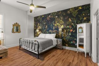 Stunning 2-Bedroom Garden District Newly Renovated - Nueva Orleans - 1