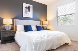 Landing Modern Apartment with Amazing Amenities (ID8375X11) - 3