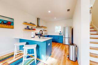 Driftwood Cottage - Dauphin Island - 2
