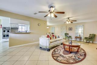 Quiet Houston Home w/ Porch - Near Park & Trails! - 4
