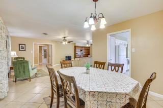 Quiet Houston Home w/ Porch - Near Park & Trails! - 1