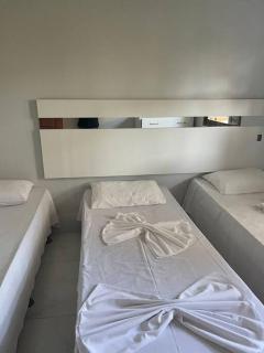 Apartamento reformado na Orla - GD Village - 2