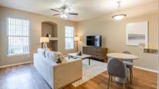 Landing Modern Apartment with Amazing Amenities (ID6234X51) - 7