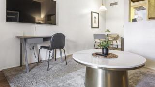 Landing Modern Apartment with Amazing Amenities (ID8432) - 8