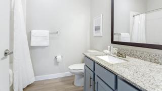 Landing Modern Apartment with Amazing Amenities (ID1206X872) - 2