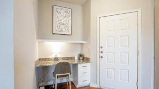 Landing Modern Apartment with Amazing Amenities (ID8999X85) - 9