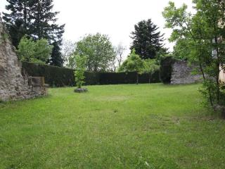 Charmante maison en pierres avec terrasse, proche cité médiévale, nature et lac - FR-1-582-19 - - 2