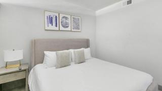 Landing Modern Apartment with Amazing Amenities (ID7967X54) - 1