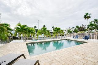 Updated St James City Home on Canal with Pool and Dock - Saint James City - 9