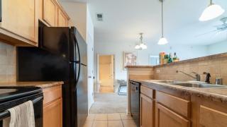 Landing Modern Apartment with Amazing Amenities (ID6496X24) - 6