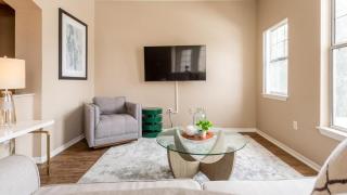 Landing Modern Apartment with Amazing Amenities (ID2764X0) - 8