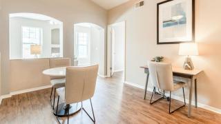 Landing Modern Apartment with Amazing Amenities (ID2764X0) - 6