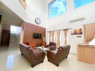 Omah Ulfah Homestay - Banyuwangi - 4