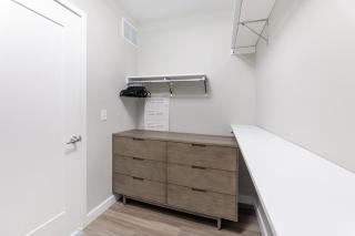 Landing Modern Apartment with Amazing Amenities (ID1979X34) - 1