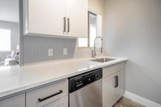 Landing Modern Apartment with Amazing Amenities (ID8723X6) - 5