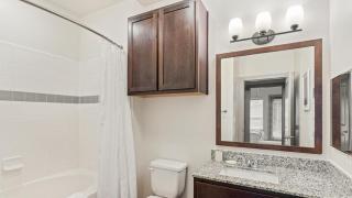 Landing Modern Apartment with Amazing Amenities (ID6032X08) - 1